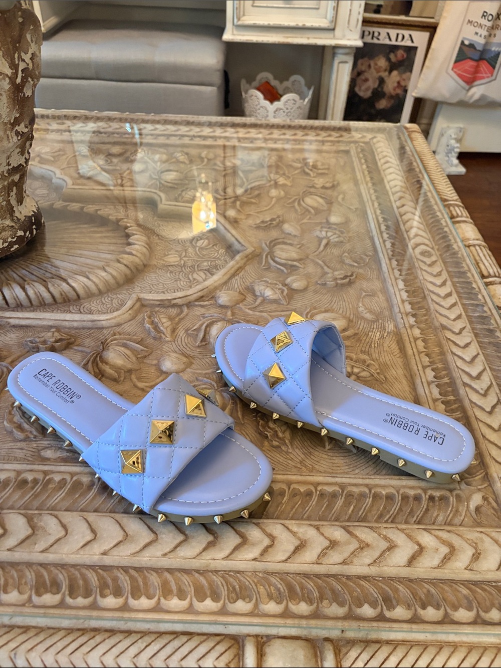 Cape Robbin Lavender Quilted Sandals with chunky Gold Studs.NWOT